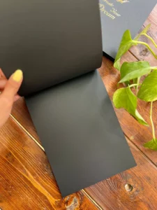 دفتر مشکی کلیپس سایز 24*16 - Image 3